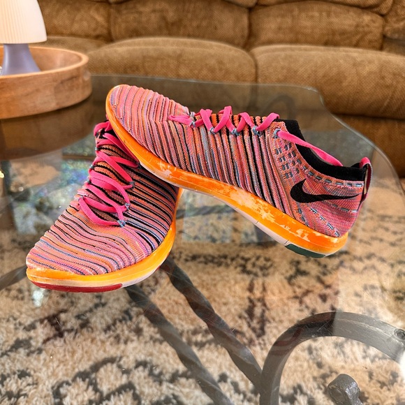 Nike women’s shoes - Picture 5 of 5